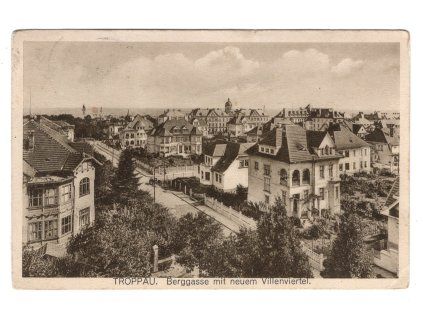 OPAVA / Troppau. Berggase mit neuem Villenviertel.