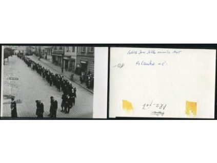 POLANKA. Pohřeb uzenáře Jana Jálka. 1945.
