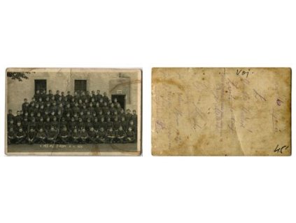 Skupinová fotografie vojáků. 1931.