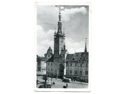 das813
