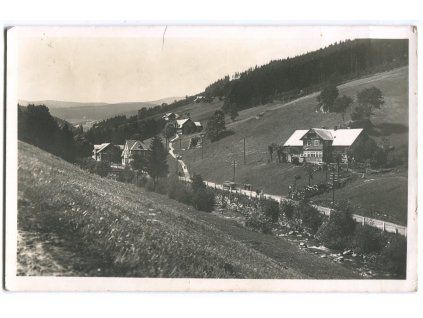 das687