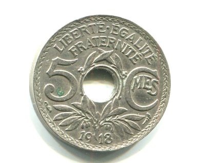 U899