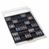 Box se 30 čtvercovými poli o rozměru 38×38 mm, kouřová barva - uvnitř červená
